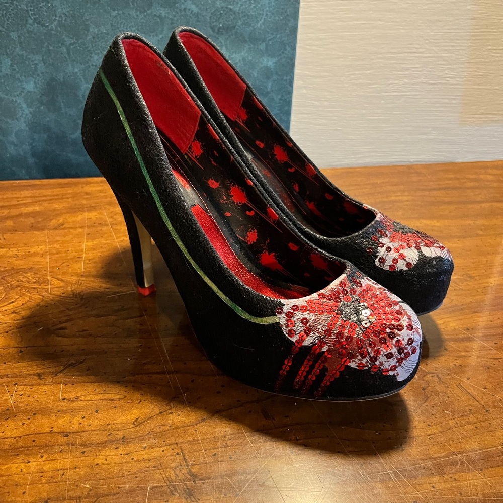 BEAUTIFUL heels